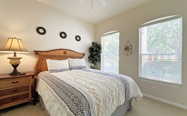 Villa Marcello 4 Bedroom Home by RedAwning