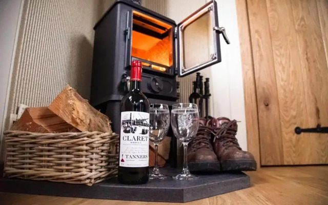 Storws Y Gorlan Shepherd's Hut