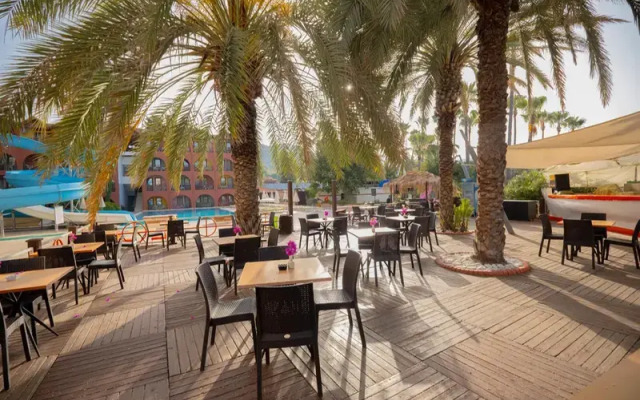 Club Tropical Paradise & Spa