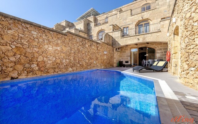 Gozo Villa Near Beach w Private Pool AC BBQ