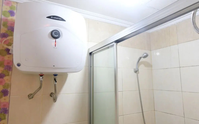 Homey Studio Apartment At Grand Setiabudi