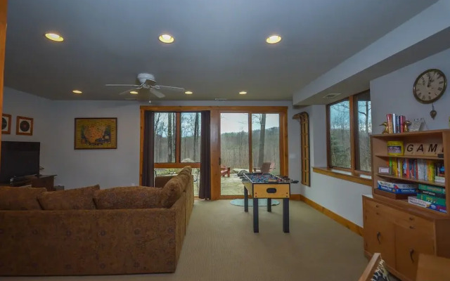 Livin' Lodge 3 Bedroom House