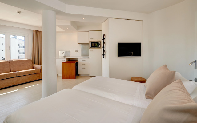 Apartamentos Azul Playa