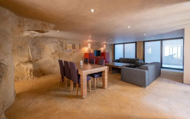 Villa con 2 piscinas