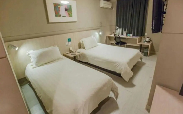 Jinjiang Inn Shanghai Maotai Road Branch