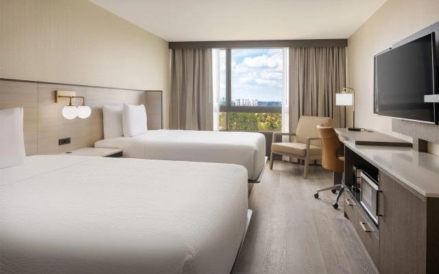 Ramada Plaza by Wyndham Orlando Resort & Suites Intl Drive