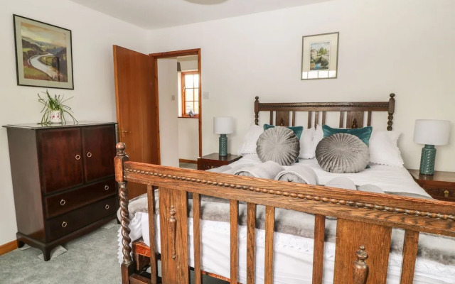 Thrushel Cottage