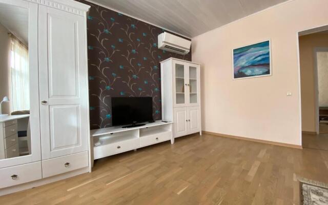 Posti Guest Apartment