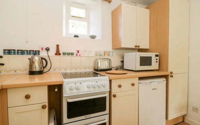 Yeoman Cottage