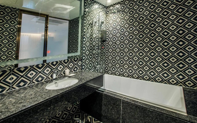 Hotel The Castle Jamsil