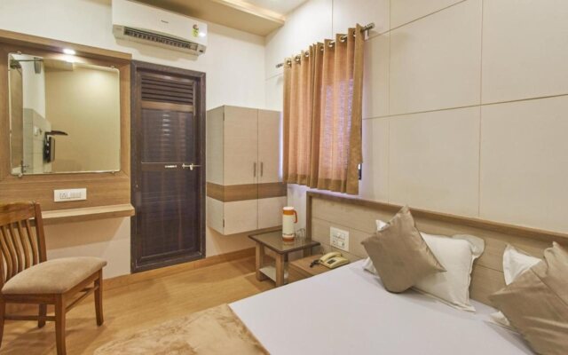 Hotel Oasis
