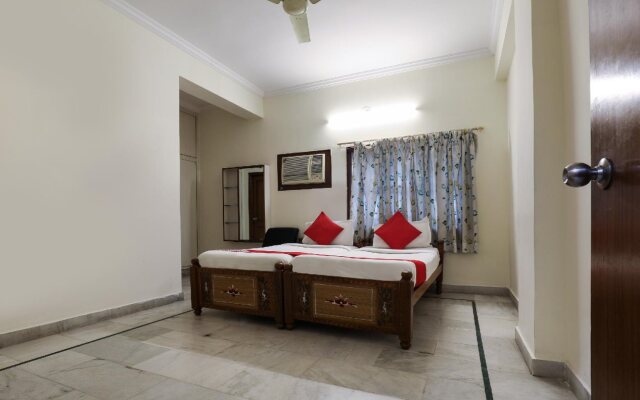 OYO 1074 Valley View Apartments