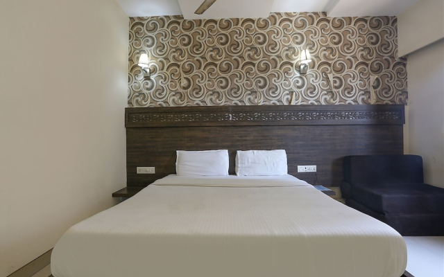 Fabhotel Shivani Residency