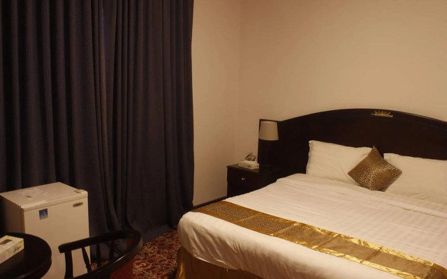 OYO 550 Royal Al-Nasr Hotel