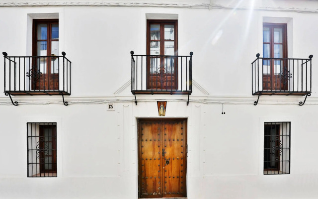 Urban Vida Alcázar