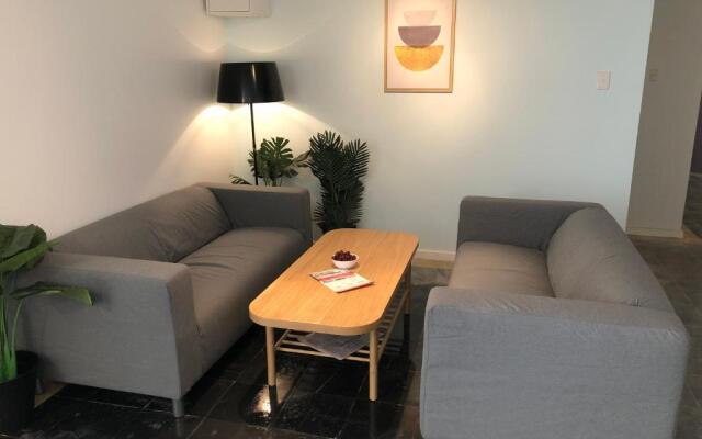 Private room in City Central!