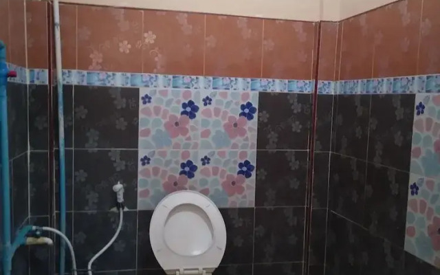 Damrongcheep Inn Resort