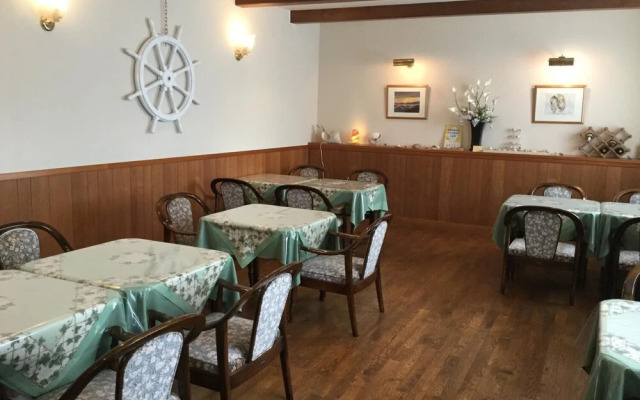 Gourmet Pension Aoiumi
