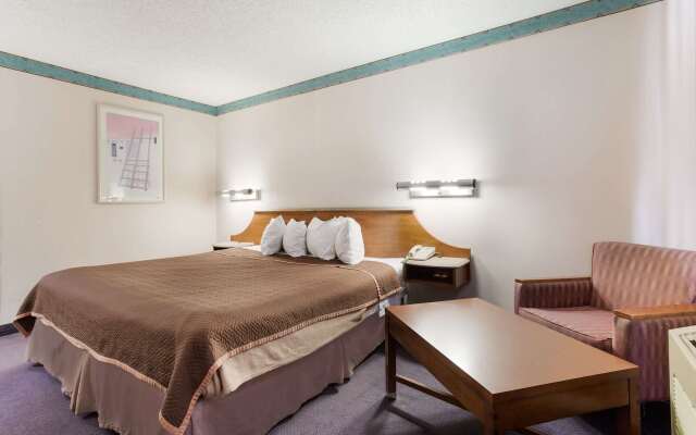 Rodeway Inn