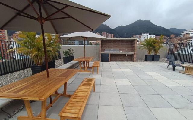 Loft moderno con vista a los cerros en Chapinero