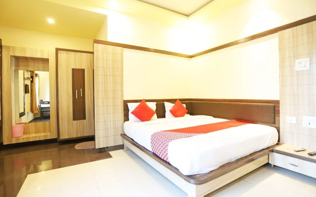 OYO 46604 Hotel Star