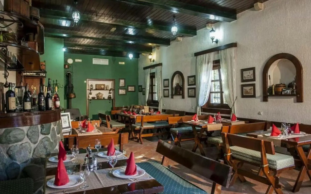 Hotel Laguna
