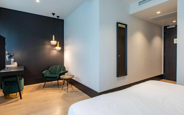The James Hotel Rotterdam