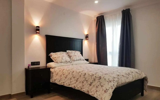 3-Bdroom Flat Parking WiFi Torremolinos