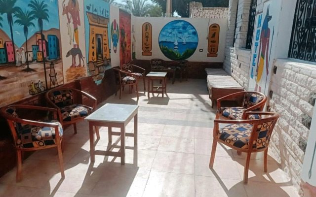 Amenophis Hotel