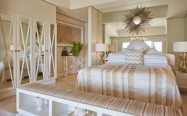 The Twelve Apostles Hotel and Spa