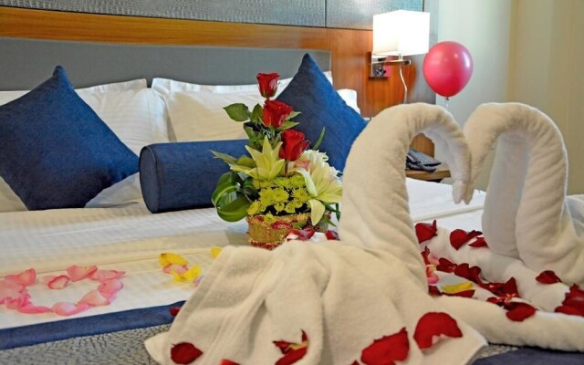 Grand East Hotel