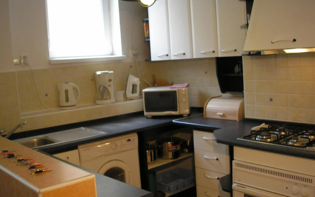 Apartment Accommodation up to 17