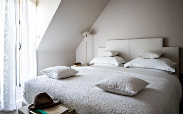 Monsieur George Hotel & Spa – Champs Elysées