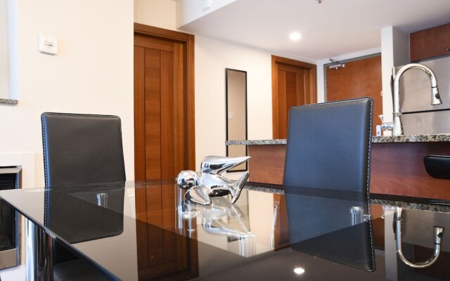 1-Bedroom Convention Center Old Port