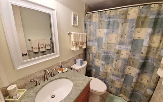 Island House F232 2 Bedroom Condo by RedAwning