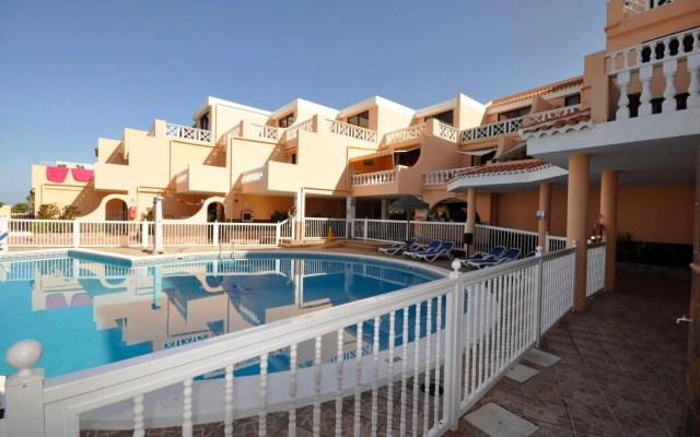 Paradise Court Las Americas Wifi Pool 29