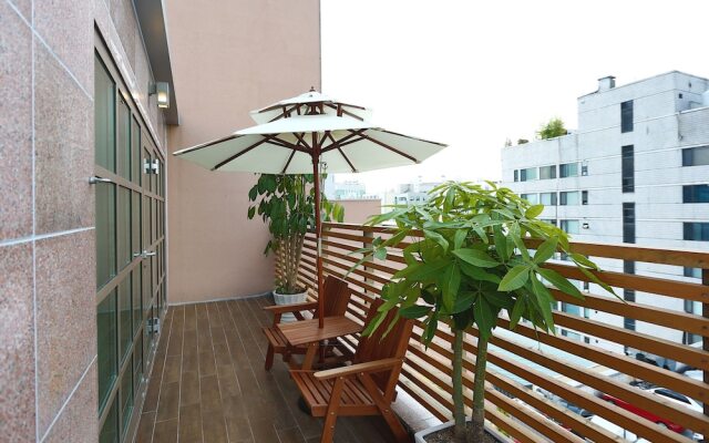 E-HOTEL