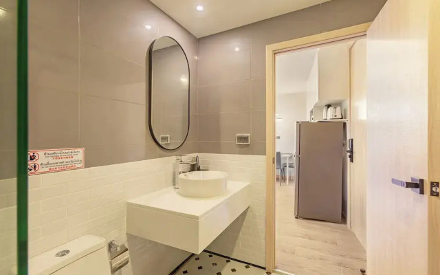 One bedroom Palmetto Condo Karon A 606