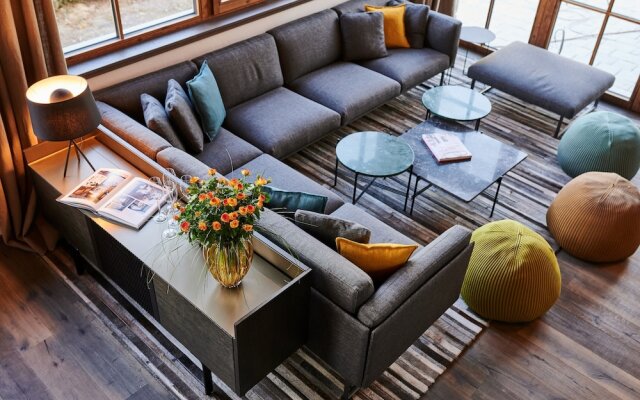 Serviced Luxury Chalet Evi