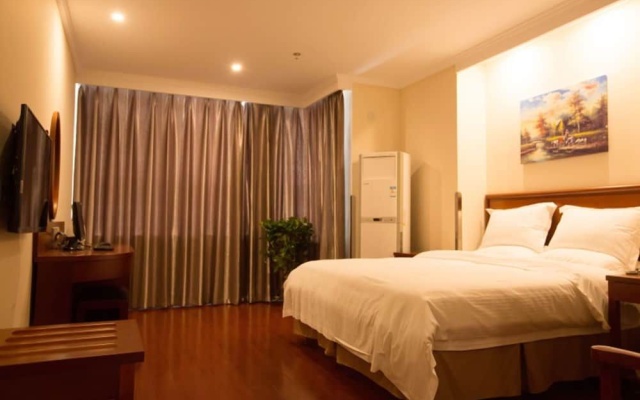 GreenTree Inn Chizhou Changjiang Middle Road Shangzhidu Commerce Square Express Hotel – Guest Rooms – Chizhou