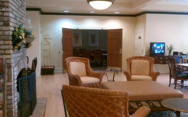 Richmond Suites