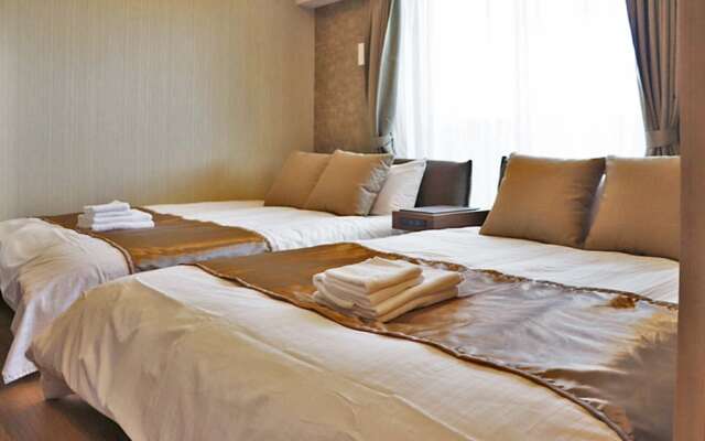 Ostay Vermillion Namba