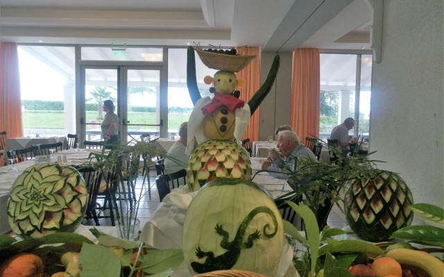 Elea Beach Hotel