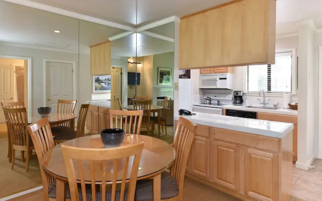 760 S At Silverado 1 Bedroom Condo by RedAwning