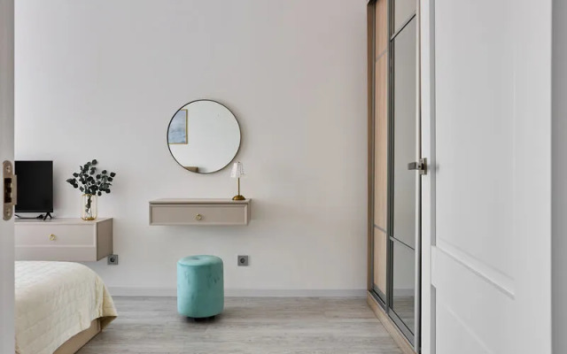 Веста на Уральской, 25