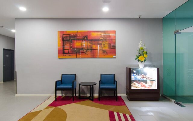 Cenang Plaza Beach Hotel
