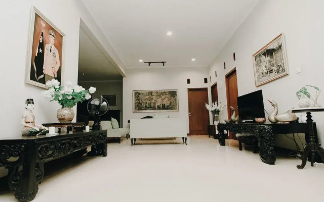 House of Moedjito