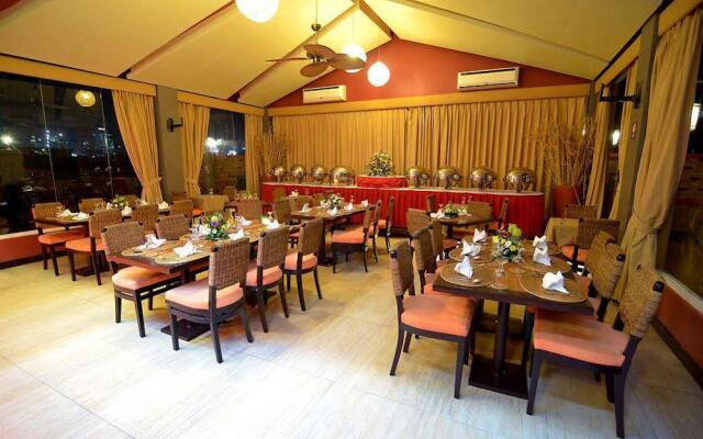 Oyo 159 San Remigio Pensionne Suites