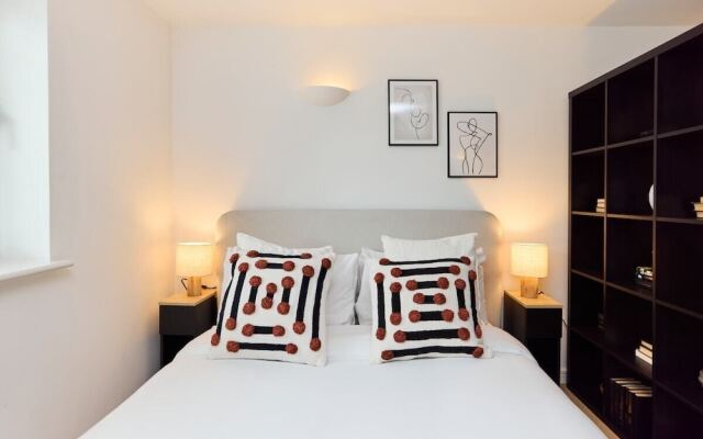 The River Thames Hideout - Modern 1bdr Flat