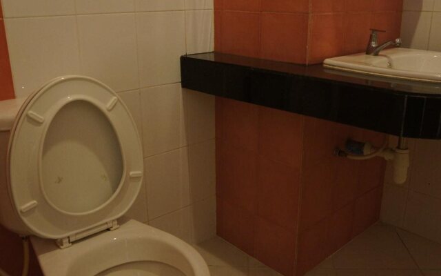 Siriwan Grand Garden Apartment